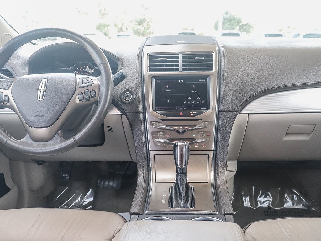 2014 Lincoln MKX Base photo 12