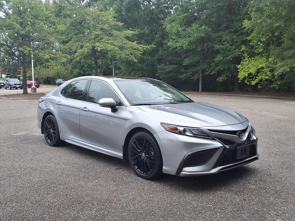 2024 Toyota Camry XSE's photo