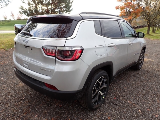 2026 Jeep Compass Limited photo 4