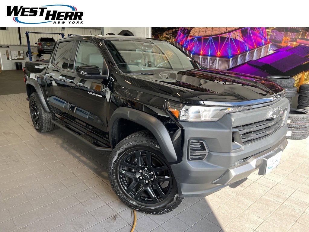 2024 Chevrolet Colorado Trail Boss's photo