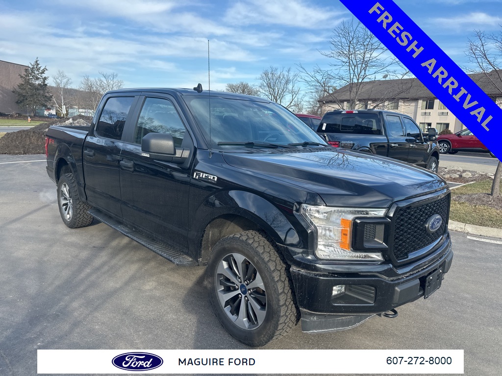 2020 Ford F-150 XL's photo
