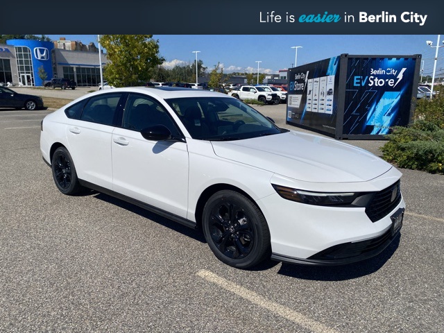 2025 Honda Accord SE's photo