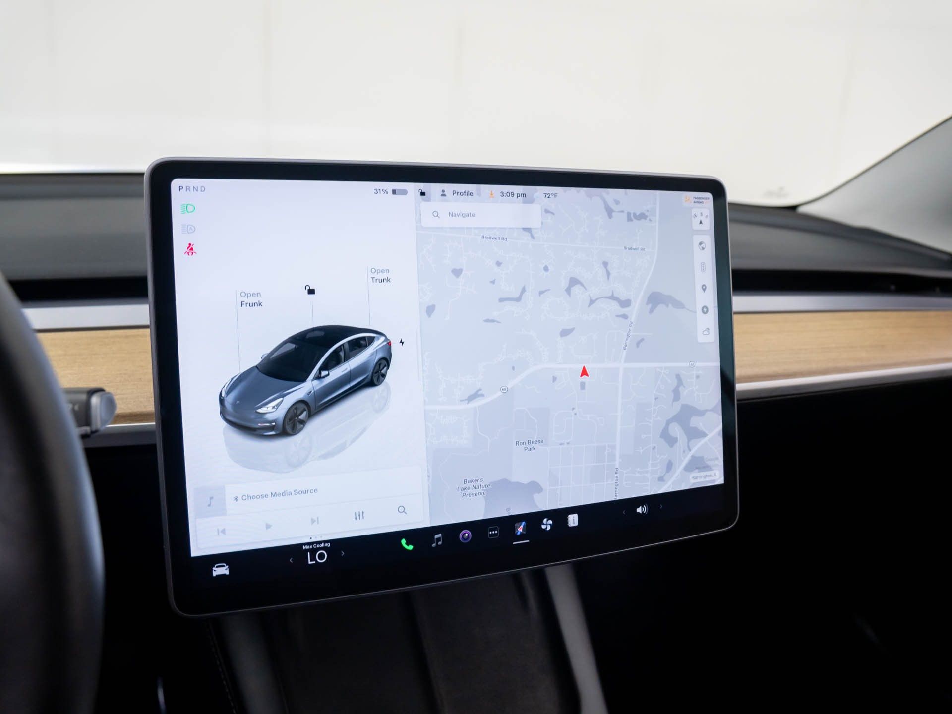 2022 Tesla Model 3 Long Range photo 26