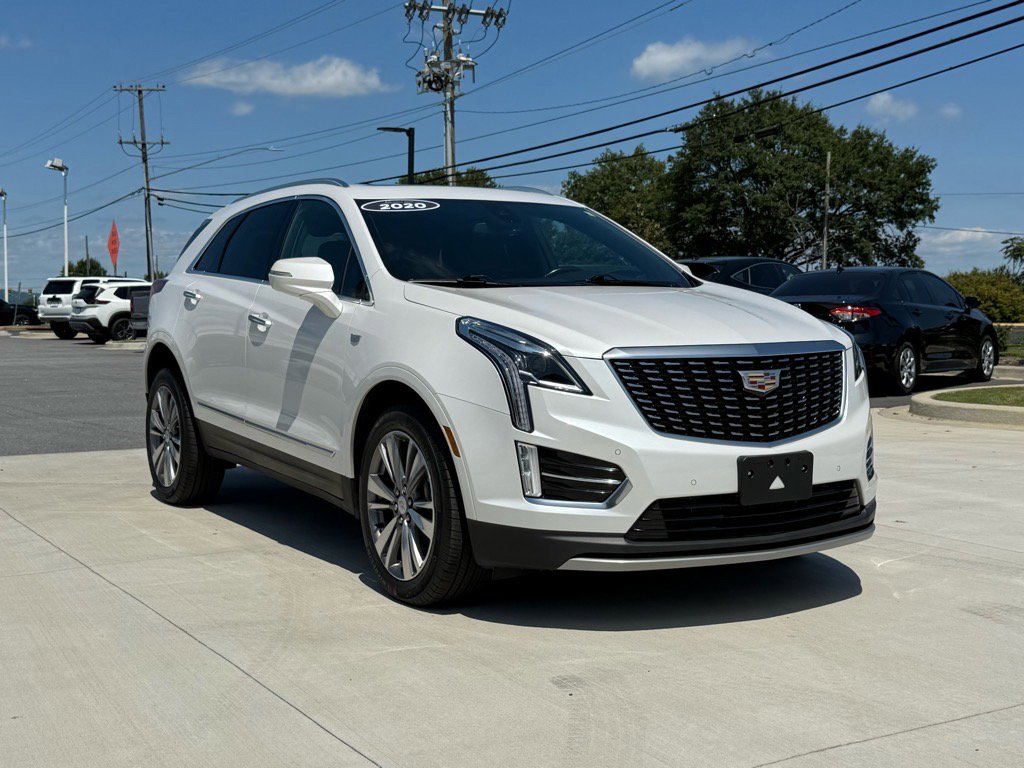 2020 Cadillac XT5 Premium Luxury photo 3