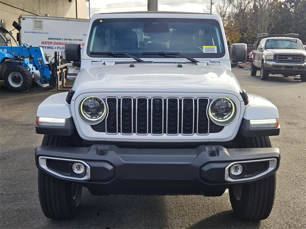 2026 Jeep Wrangler Sahara photo 2