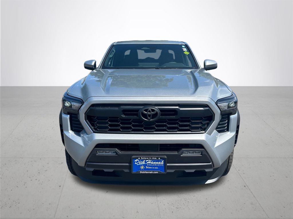 2025 Toyota Tacoma TRD Off-Road 4x4 Double Cab photo 3