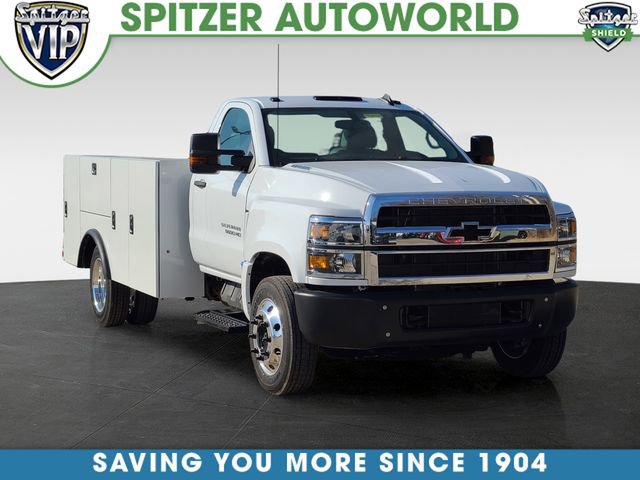 2023 Chevrolet Silverado 4500 Medium Duty Chassis Cab Work Truck's photo
