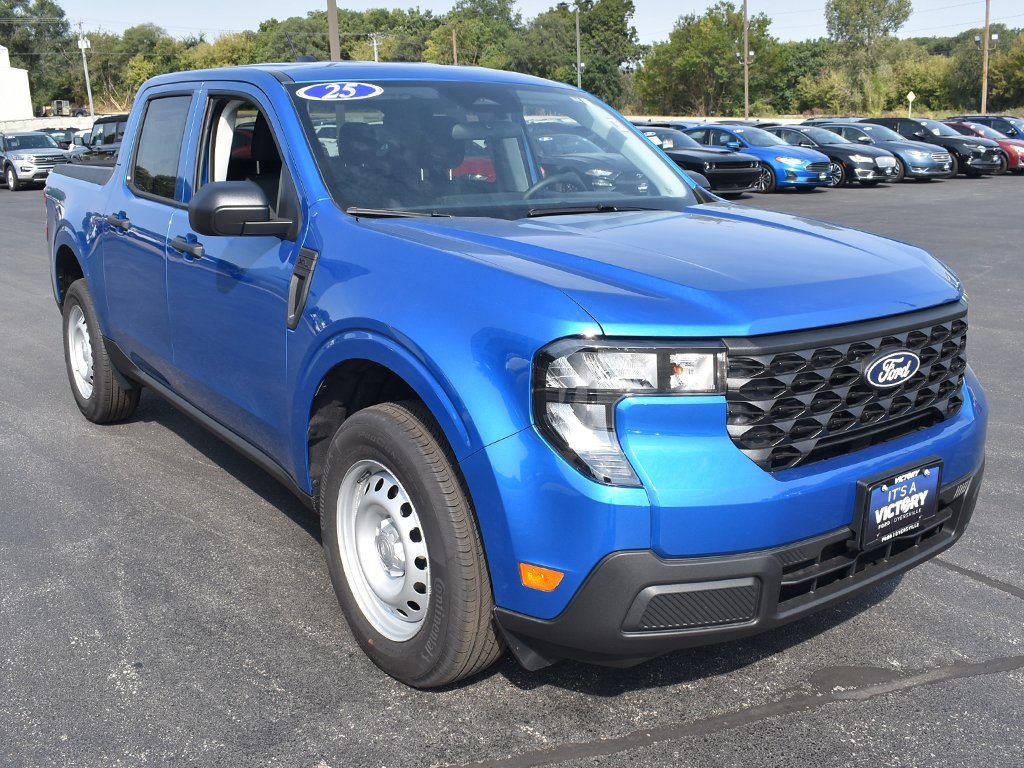 2025 Ford Maverick XL photo 9