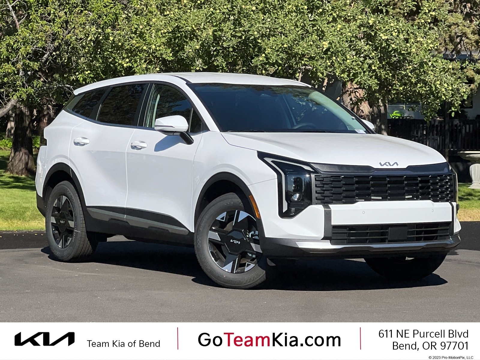2026 Kia Sportage LX's photo