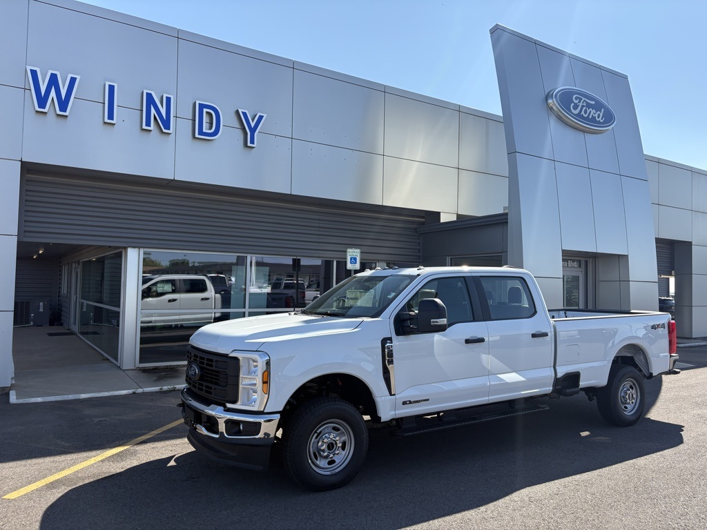 2026 Ford F-250 Super Duty XL's photo