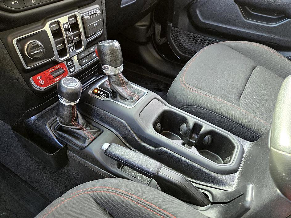 2021 Jeep Wrangler Unlimited Rubicon photo 15