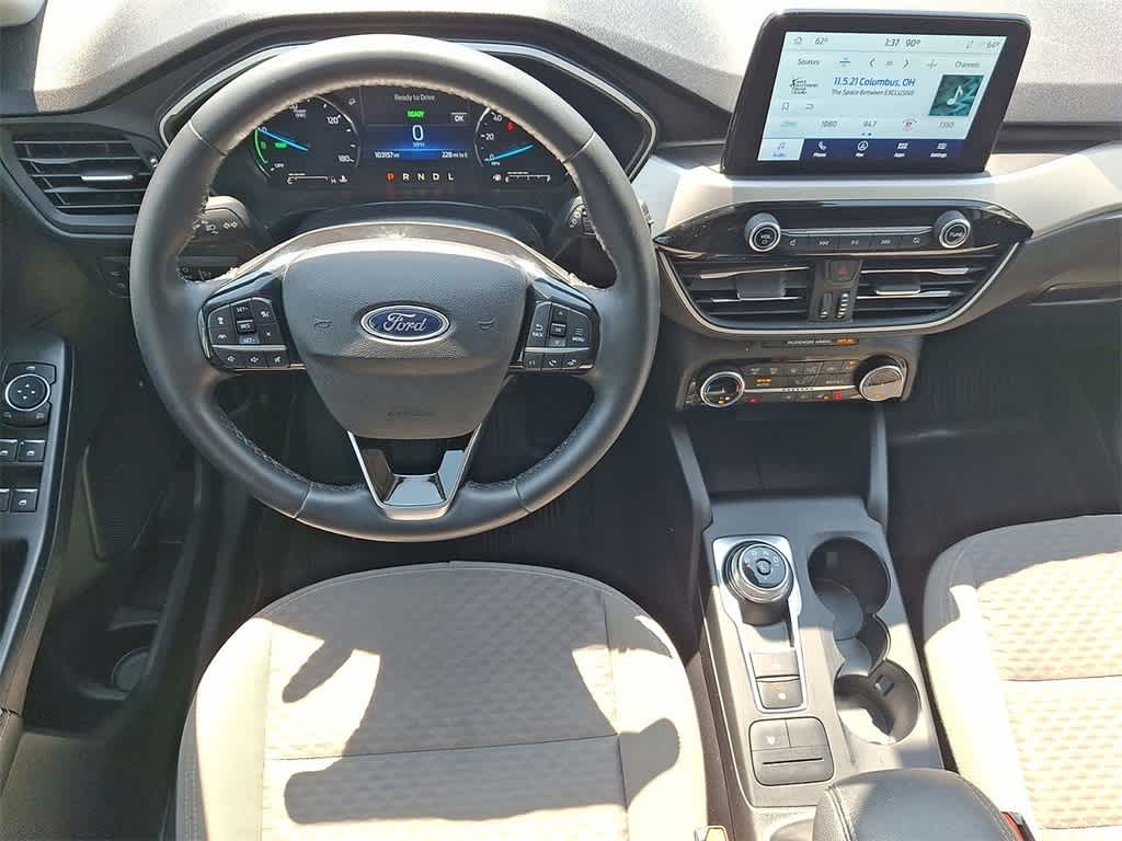 2022 Ford Escape SE Hybrid photo 26