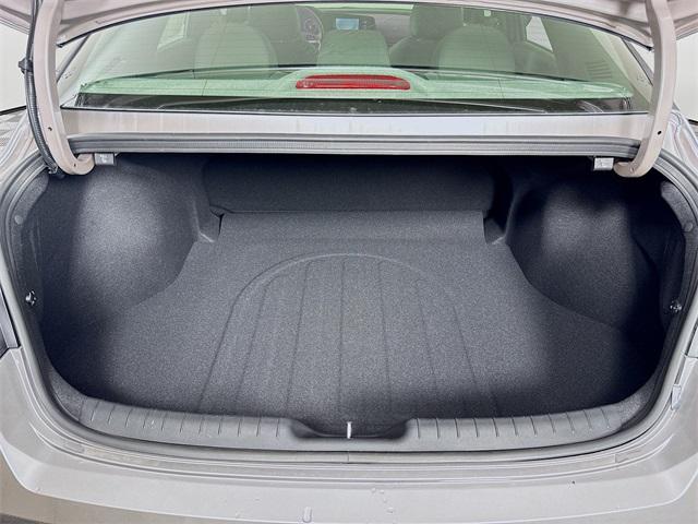 2025 Hyundai Elantra Hybrid SEL Sport photo 31