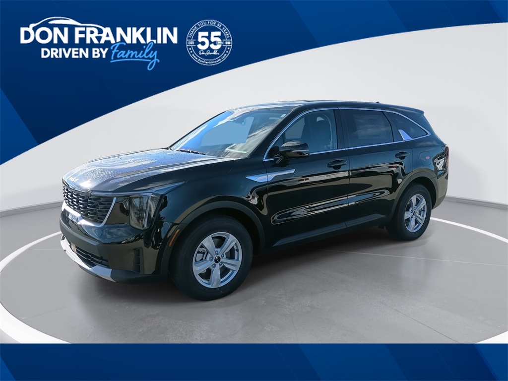 2026 Kia Sorento LX's photo