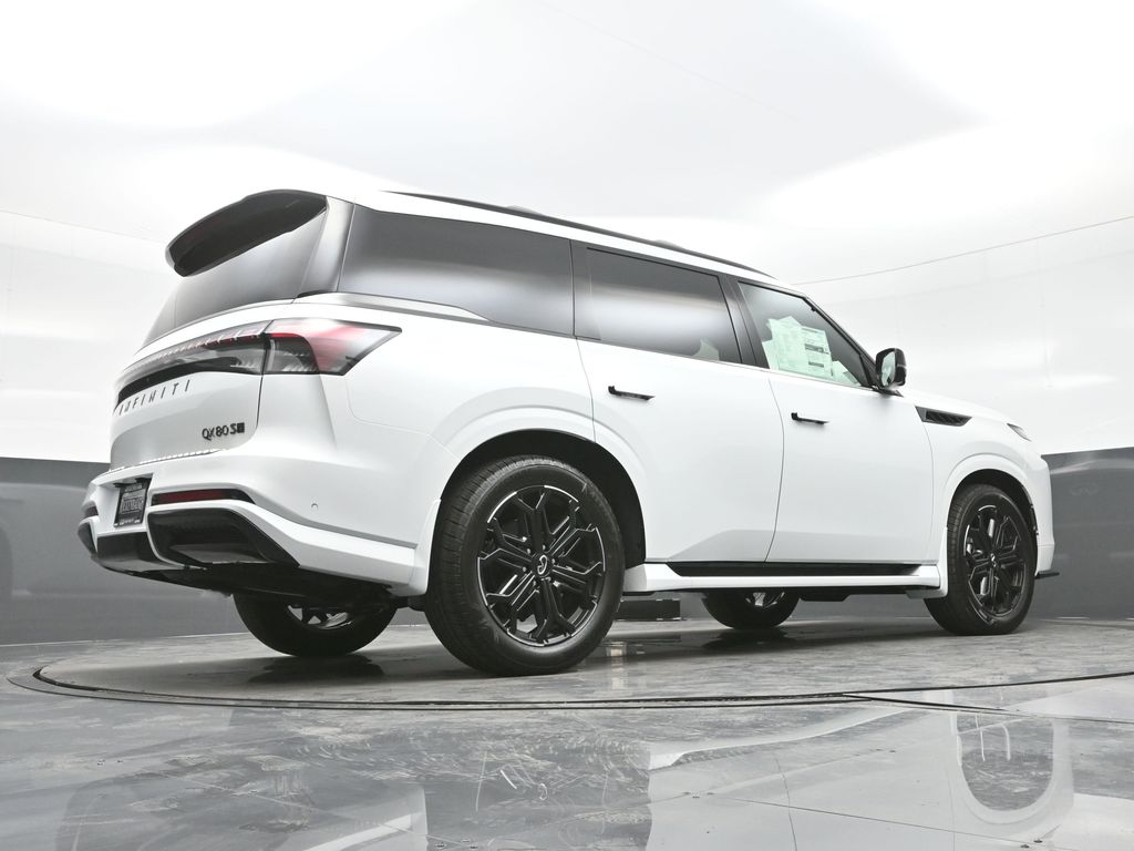 2026 Infiniti QX80 Sensory photo 27