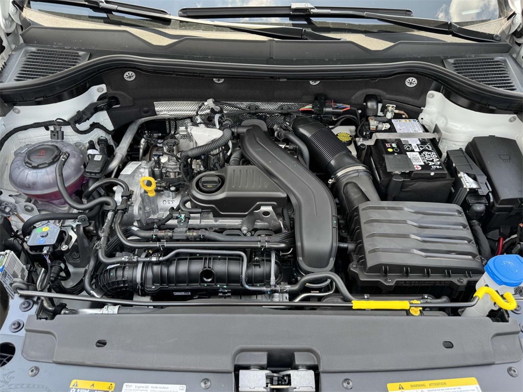 2025 Volkswagen Taos S photo 13