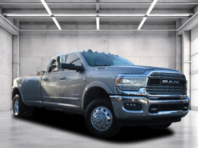 2021 RAM Ram 3500 Pickup Limited's photo
