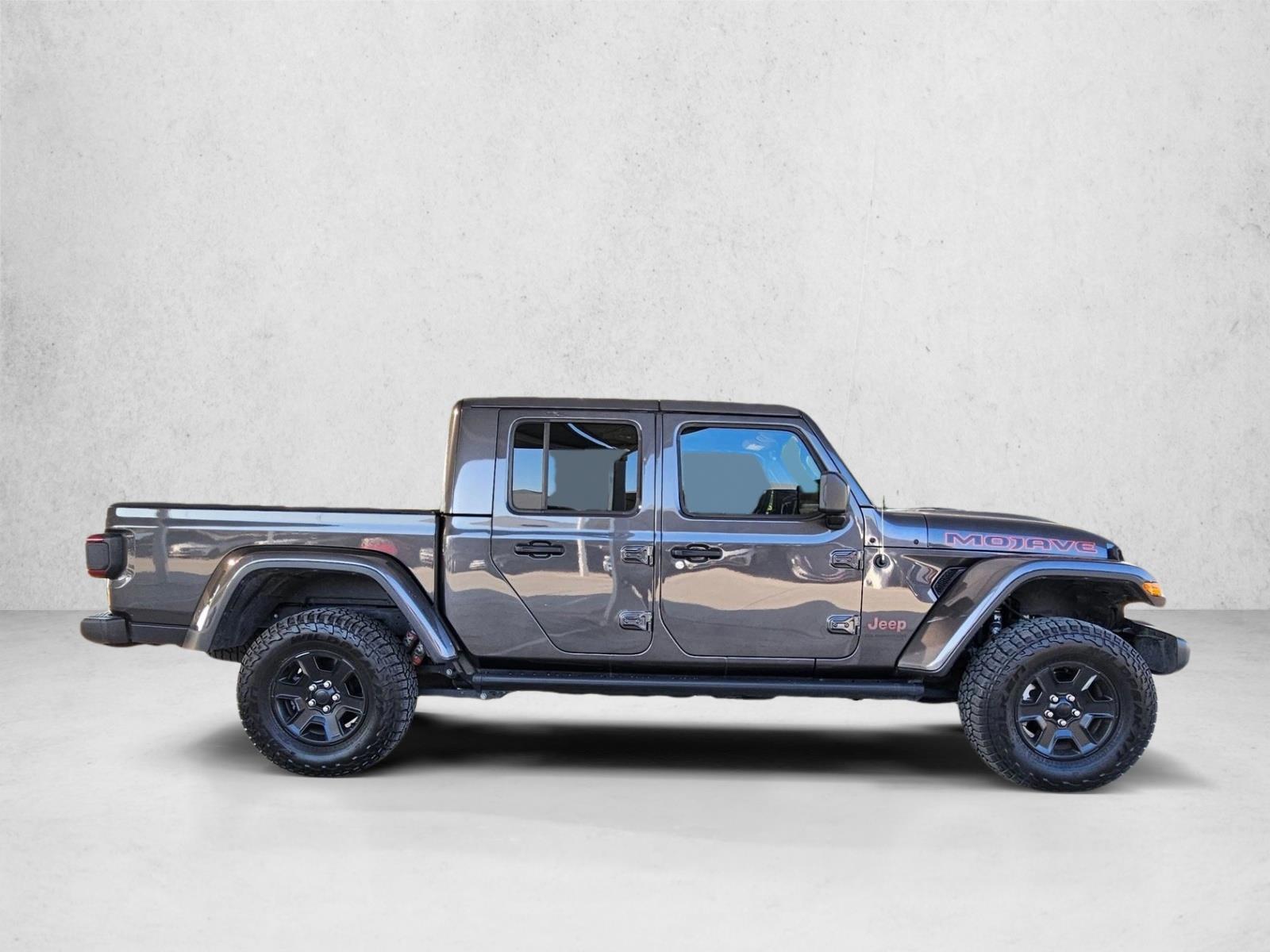 2022 Jeep Gladiator Mojave photo 4