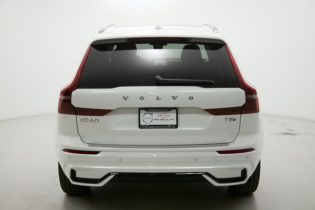 2026 VOLVO XC60 - Image 7