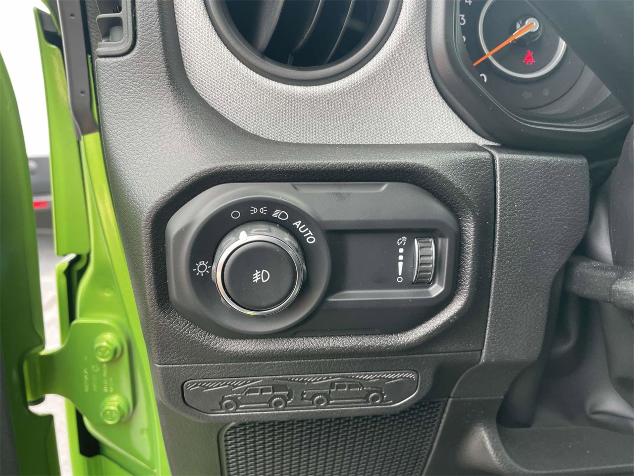 2025 Jeep Wrangler Willys photo 11
