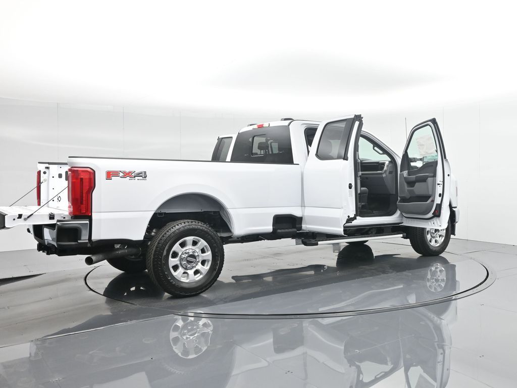 New 2024 Ford F350SD XLT Super Cab in Buena Park B244543 Ken Grody