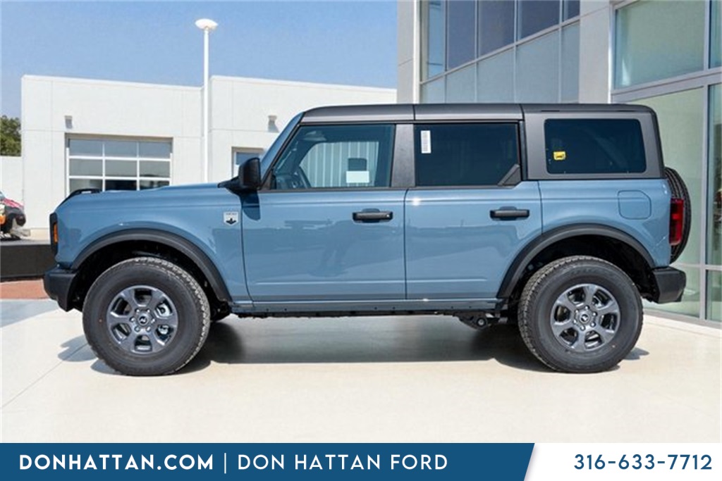 2025 Ford Bronco Big Bend photo 2