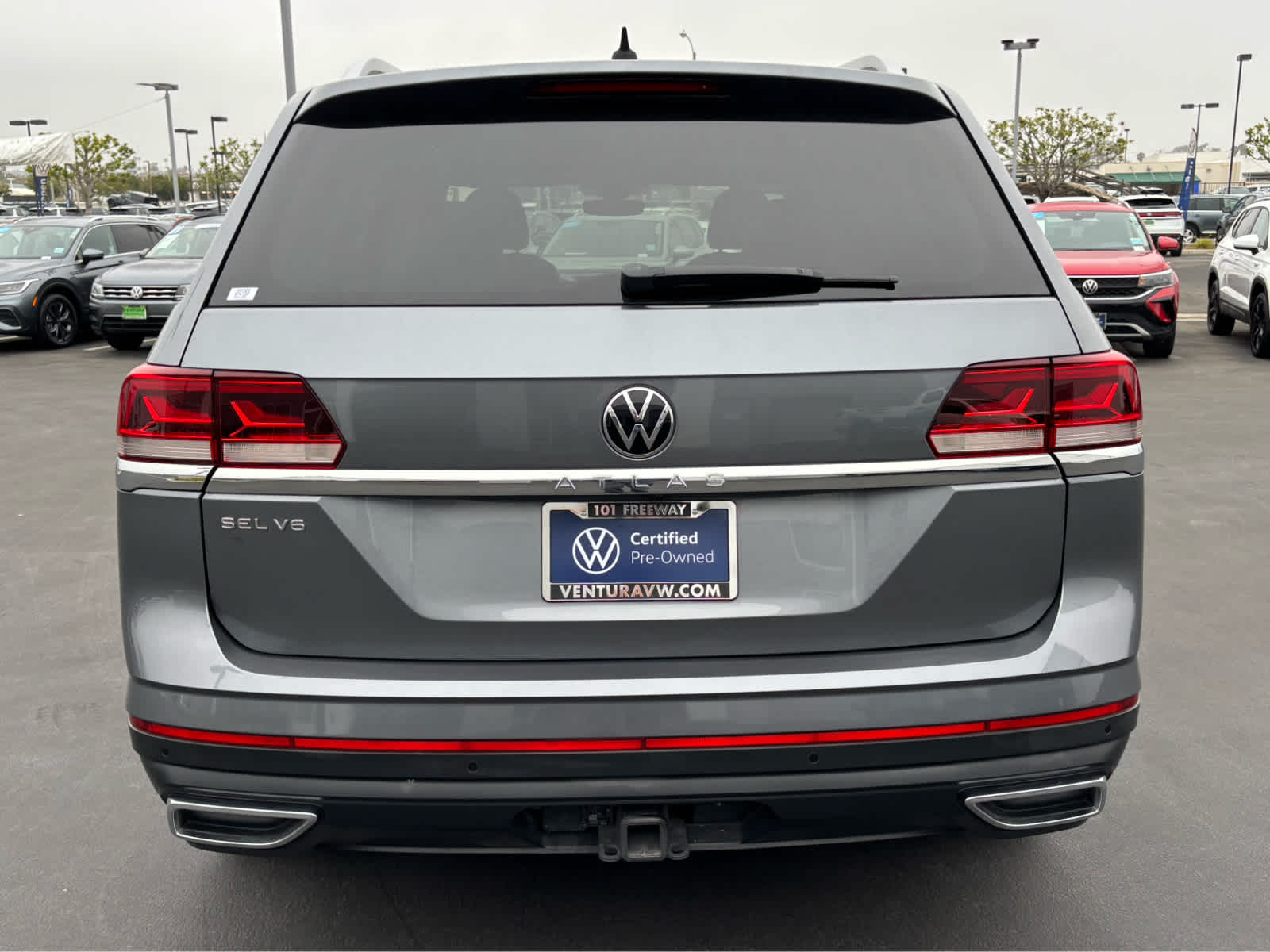 2021 Volkswagen Atlas SEL photo 4