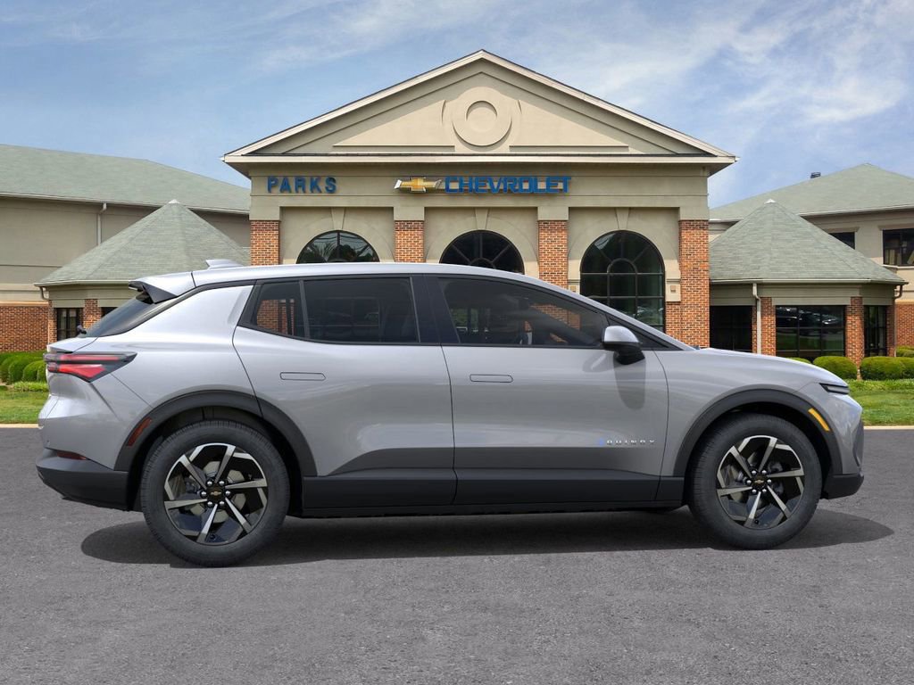 2026 Chevrolet Equinox EV 1LT photo 4