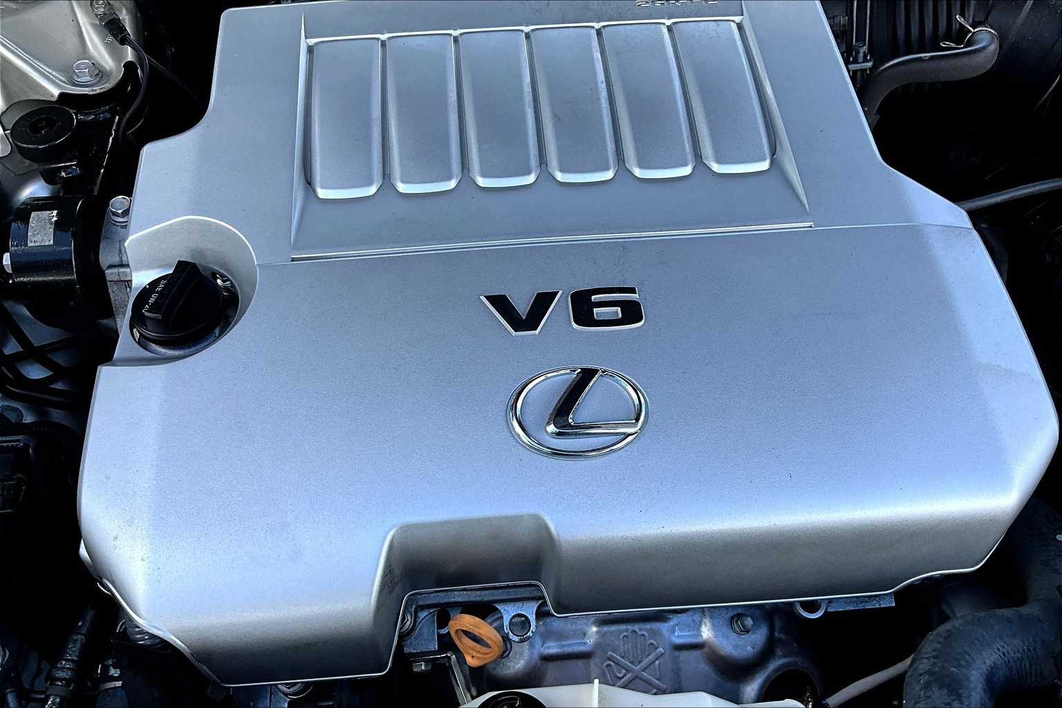 2017 Lexus ES 350 photo 32