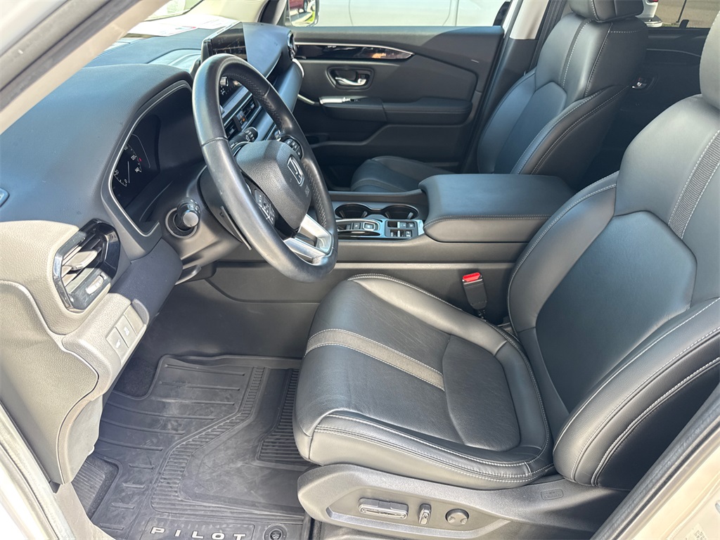 2023 Honda Pilot EX-L photo 25