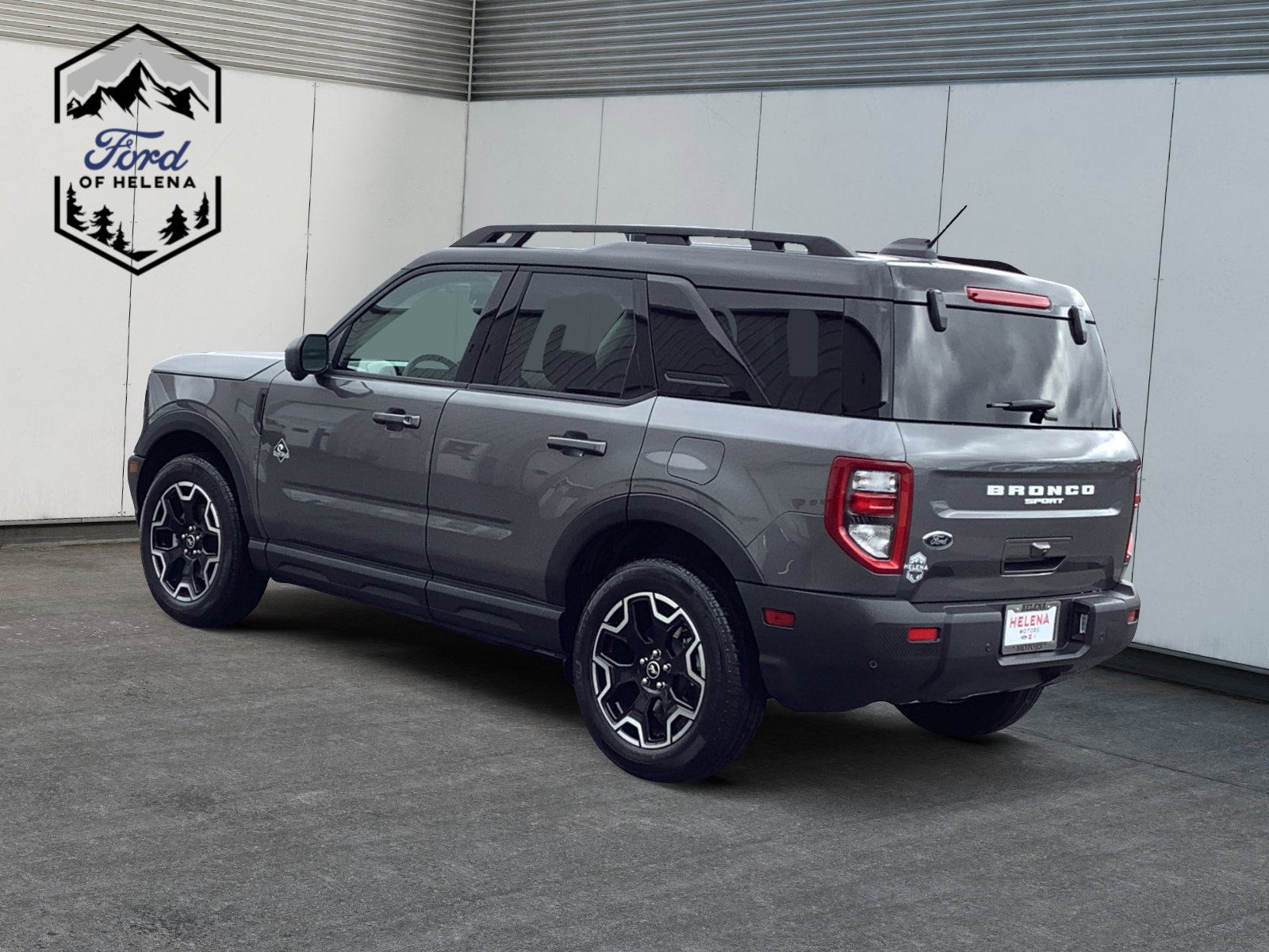2025 Ford Bronco Sport Outer Banks photo 2