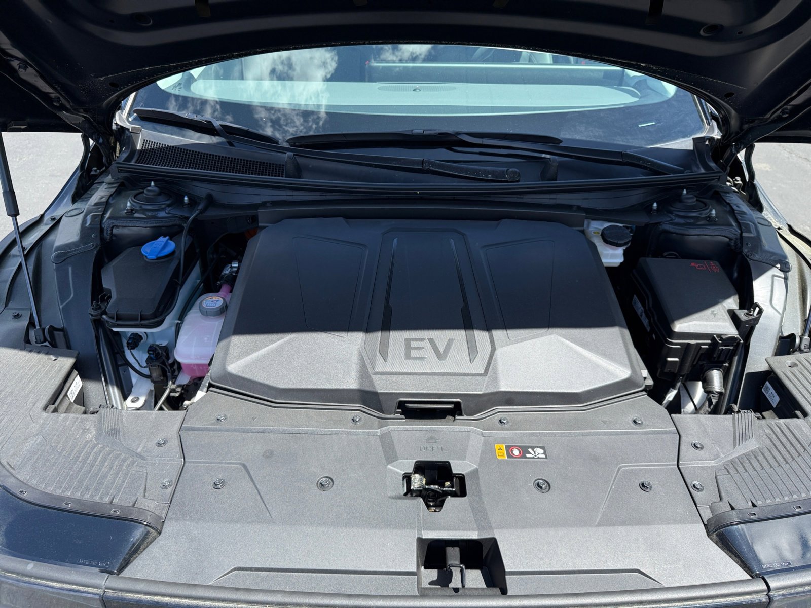 2025 Hyundai Ioniq 5 SEL photo 19