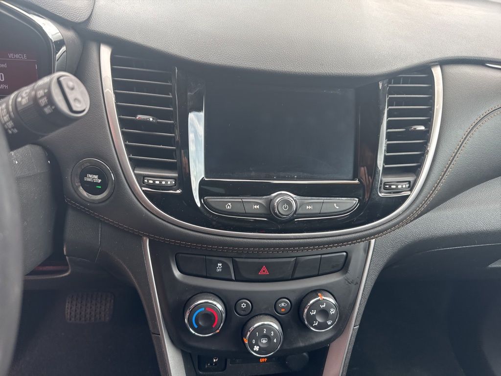 2022 Chevrolet Trax LT photo 11