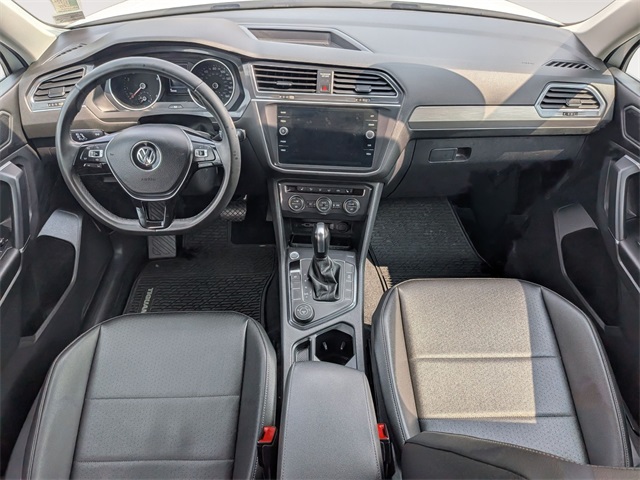 2020 Volkswagen Tiguan SE photo 23