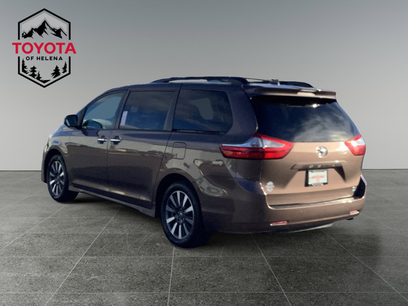 2018 Toyota Sienna XLE Limited Premium photo 3