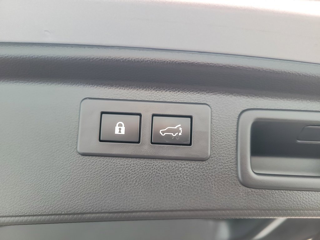 2023 SUBARU FORESTER - Image 20