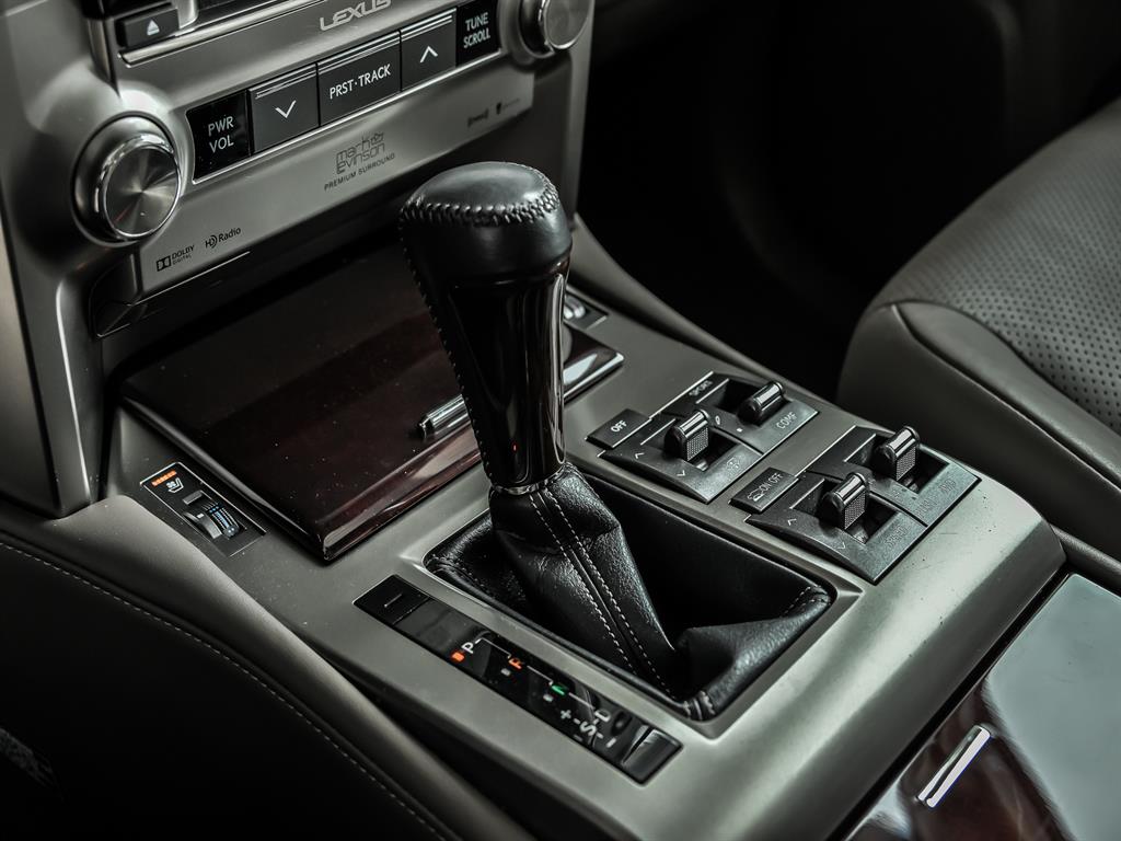 2019 Lexus GX 460 Luxury photo 21