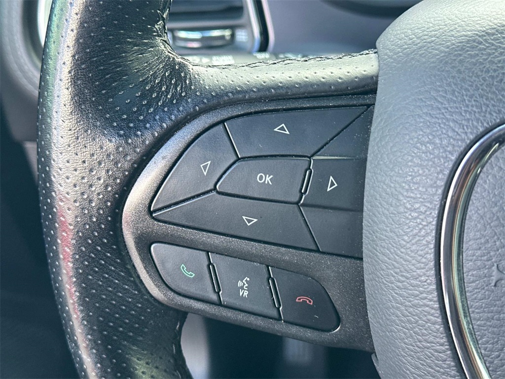 2020 Dodge Challenger SXT photo 25