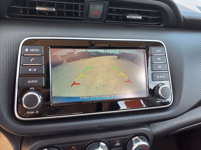 2024 Nissan Kicks S photo 6
