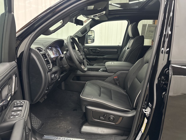 2026 Ram 1500 Limited photo 4