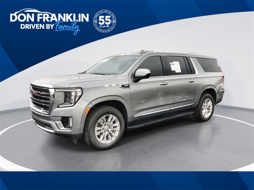 2023 GMC Yukon XL SLT's photo