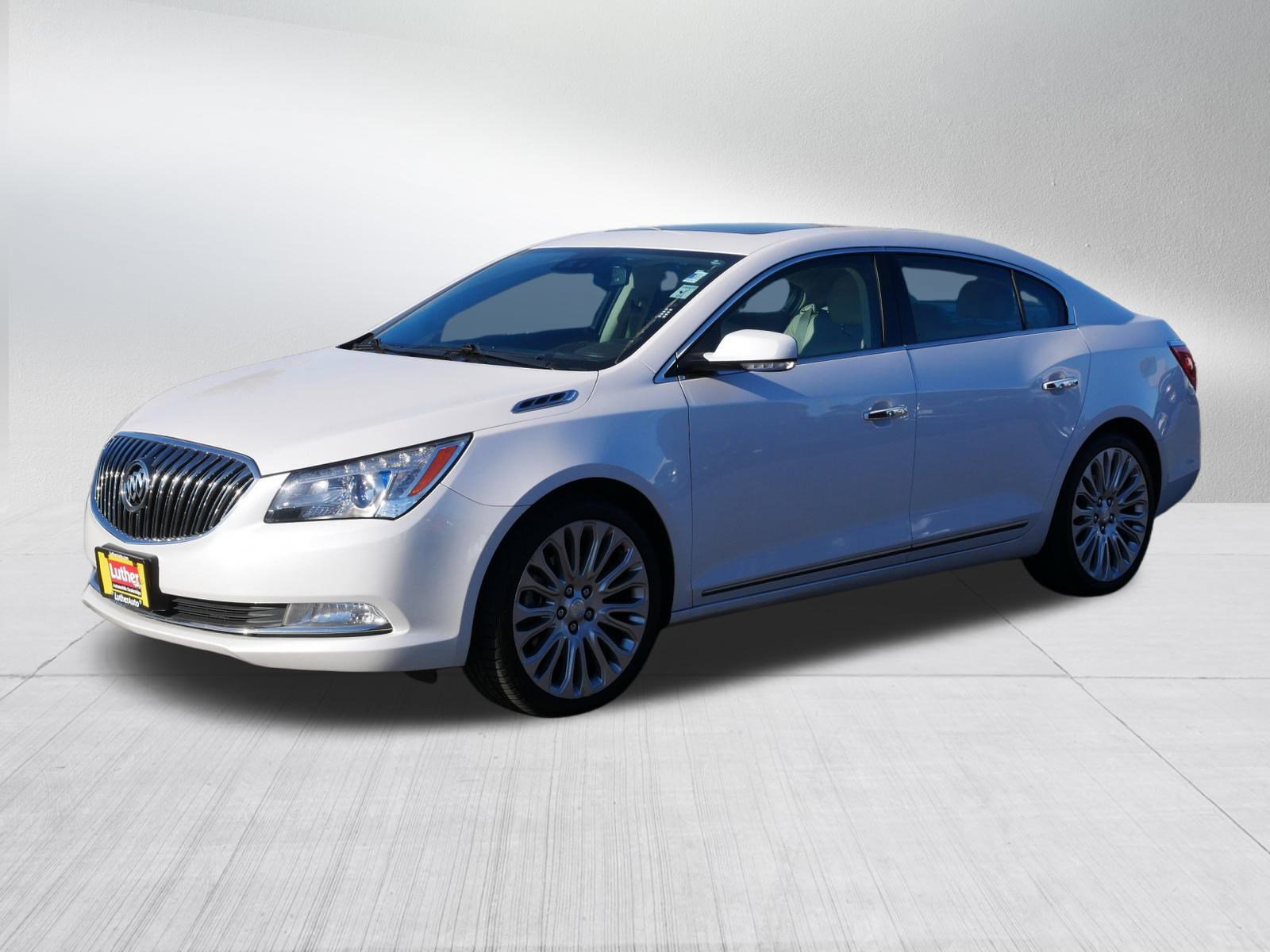 2015 Buick LaCrosse Premium II photo 3