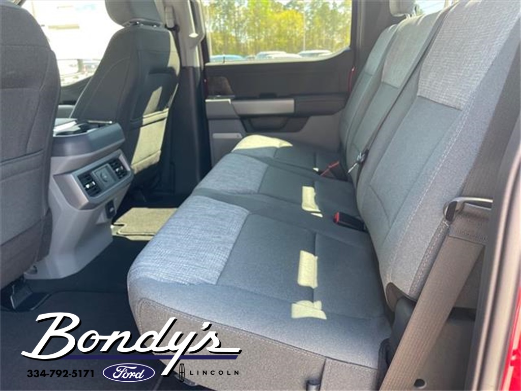 2025 Ford F-250 XLT photo 7