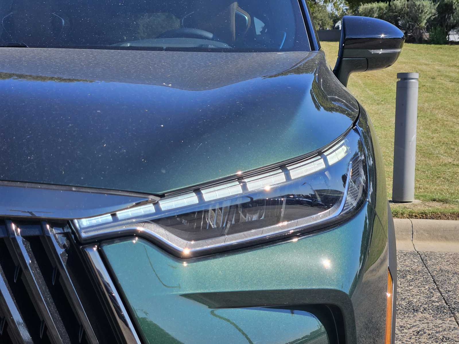 2026 Infiniti QX60 Autograph photo 3