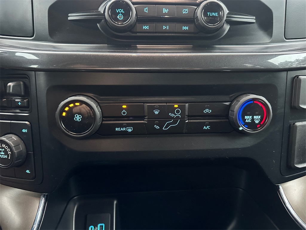 2023 Ford F-150 XL photo 16