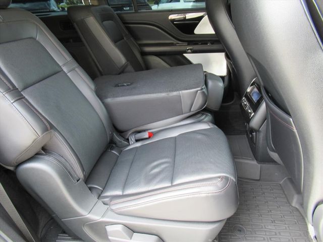 2021 Lincoln Aviator Reserve photo 26