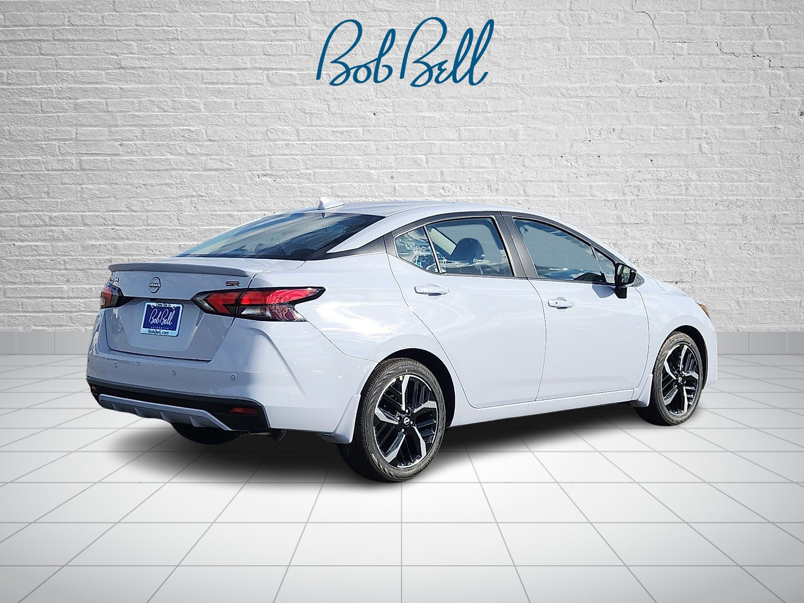 2025 Nissan Versa 1.6 SR photo 4