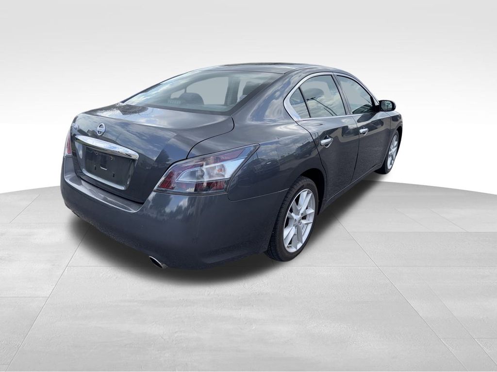 2013 Nissan Maxima S photo 4
