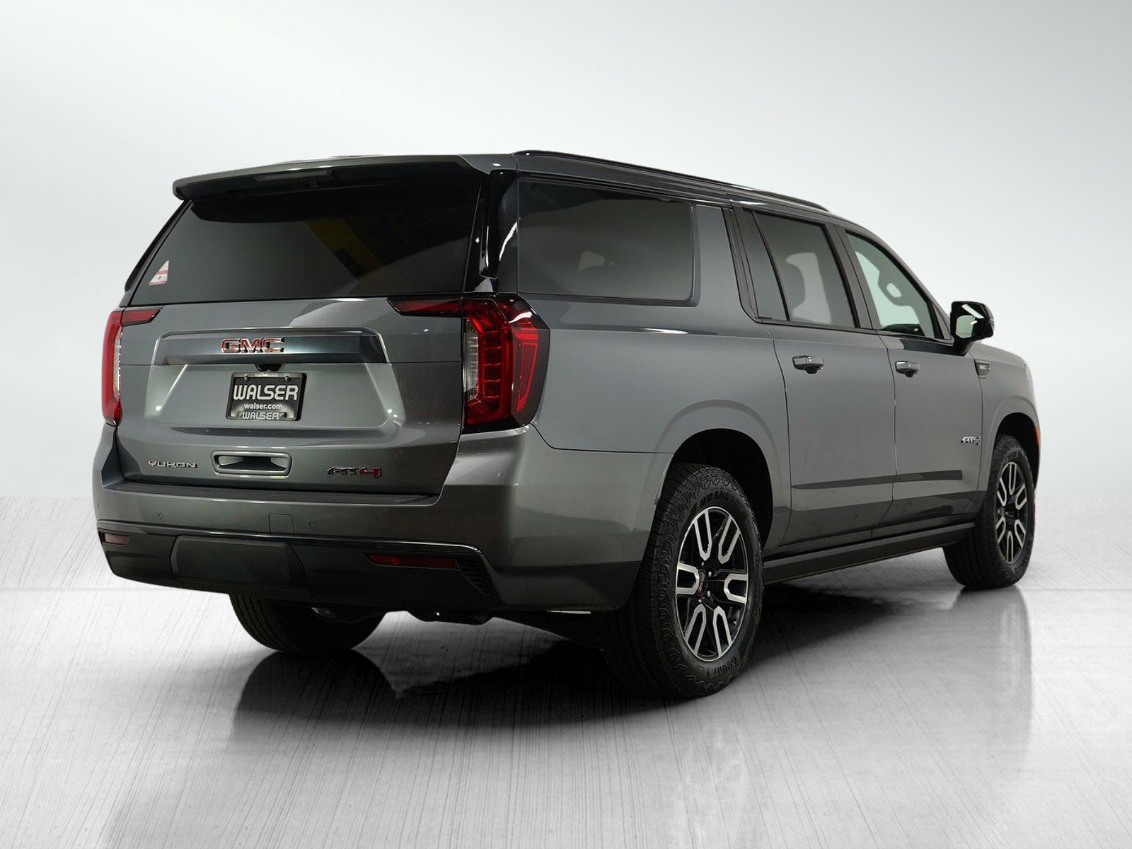 2021 Gmc Yukon XL AT4 photo 4