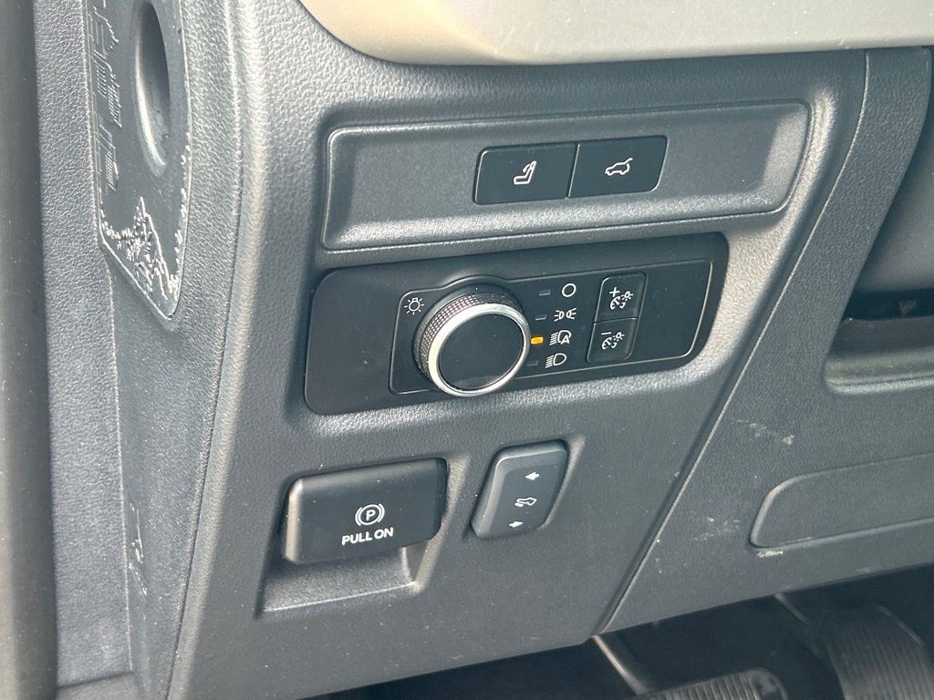 2024 Ford Expedition XLT photo 31